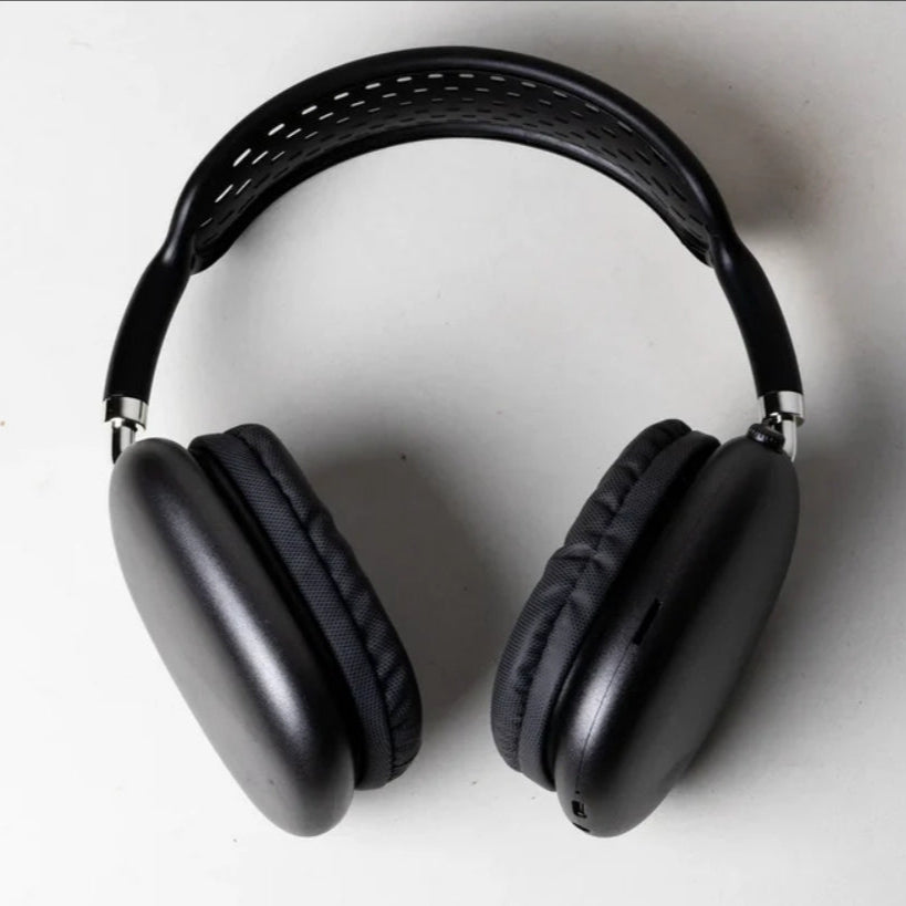 AerPods Pro Max (Black Edition)